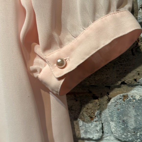 La Blouse Embroidered Pink Button Down - Picture 9 of 13